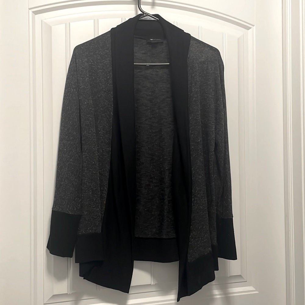 3/$25!! Black and gray wrap.